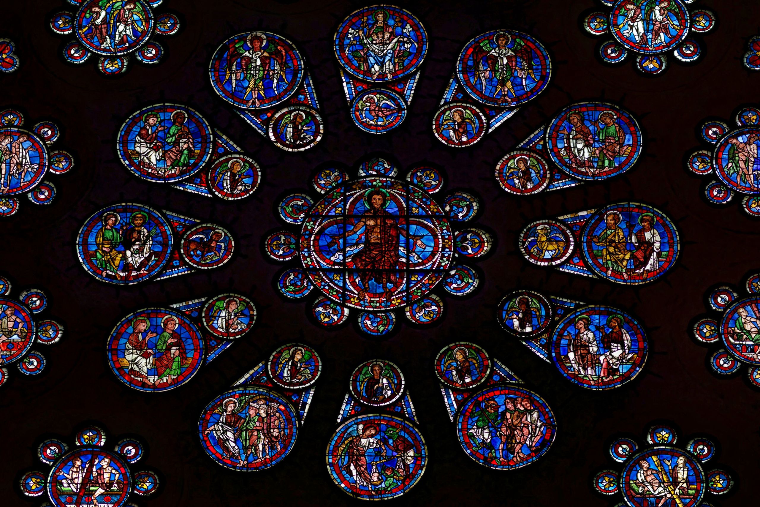 Cathédrale_de_Chartres_Rosace_Ouest,_Jugement_Dernier_EvangelistesEtProphetes